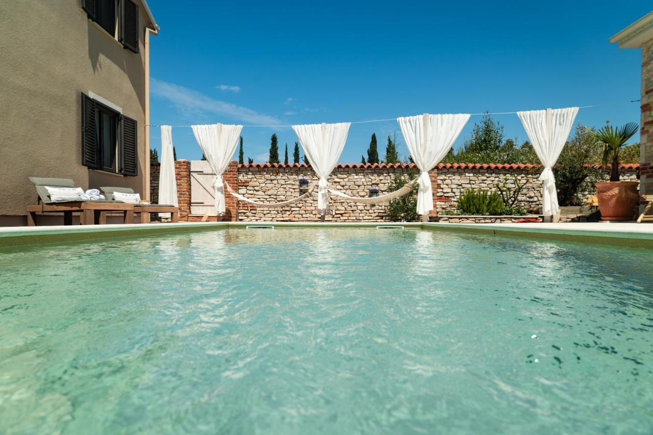 Vi La Mare With Heated Pool * Zadar