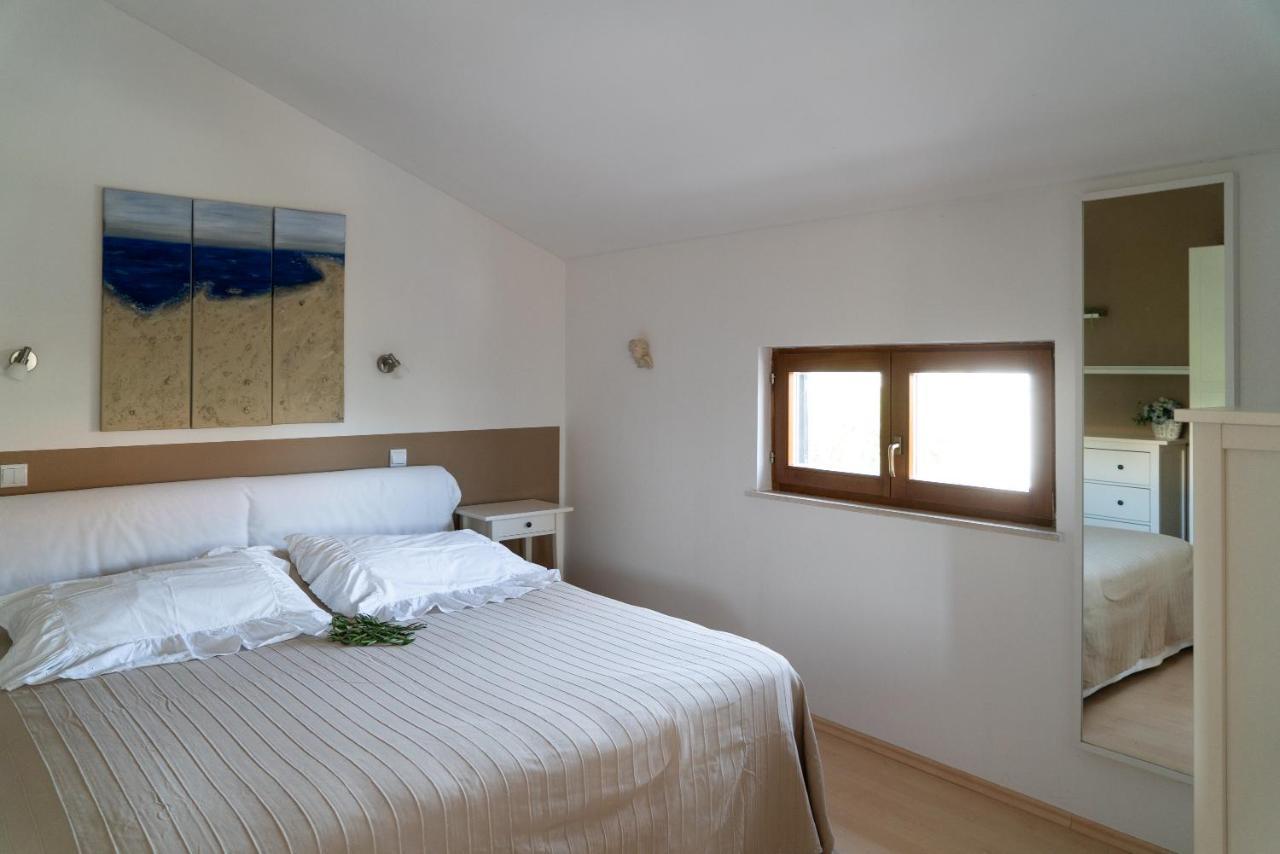 Lägenhet Vi La Mare With Heated Pool
